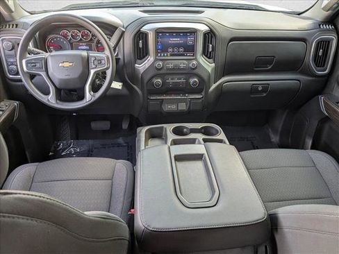 Used 2020 Chevrolet Silverado 1500 LT w/ LT Value Package image 15