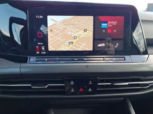 Used 2022 Volkswagen GTI Autobahn image 32