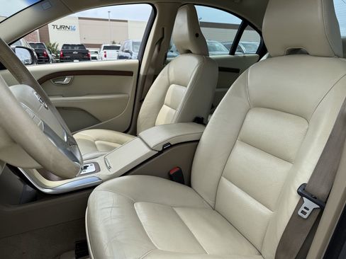 Used 2011 Volvo S80 T6 image 24