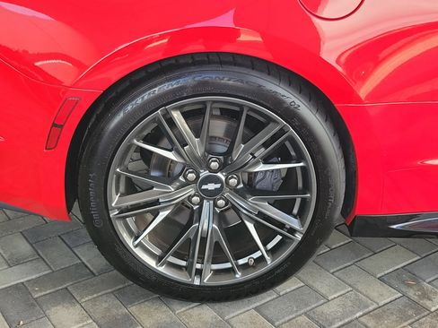 Used 2019 Chevrolet Camaro SS image 6