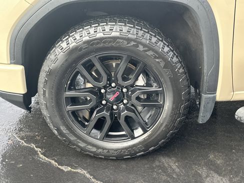 Certified 2023 GMC Sierra 1500 Elevation image 13