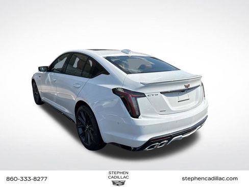 New 2026 Cadillac CT5 V image 5