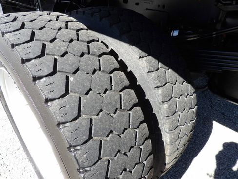 Used 2020 RAM 5500 Tradesman RWD image 56