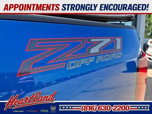 Used 2021 Chevrolet Colorado Z71 AWD/4WD image 23