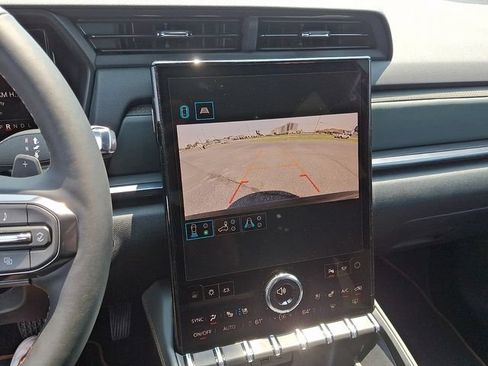 New 2026 GMC Terrain AT4 w/ Convenience Package III AWD/4WD image 14
