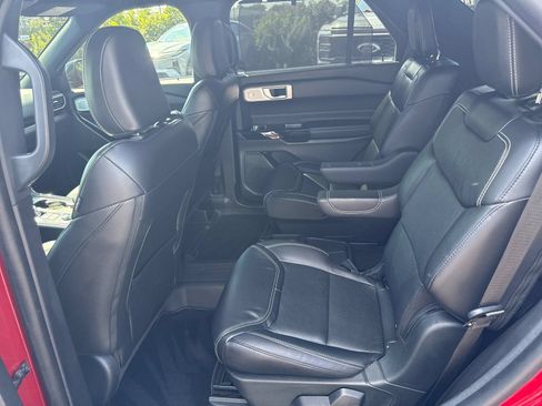 Used 2021 Ford Explorer ST w/ Equipment Group 401A AWD/4WD image 12
