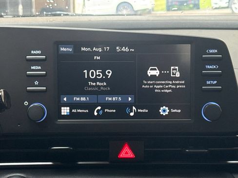 New 2026 Hyundai Elantra SEL Sport FWD image 18