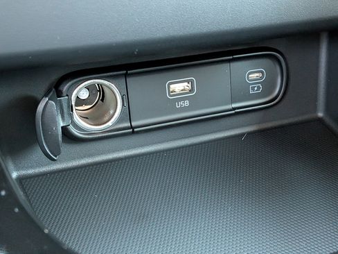 New 2026 Kia Seltos EX image 31