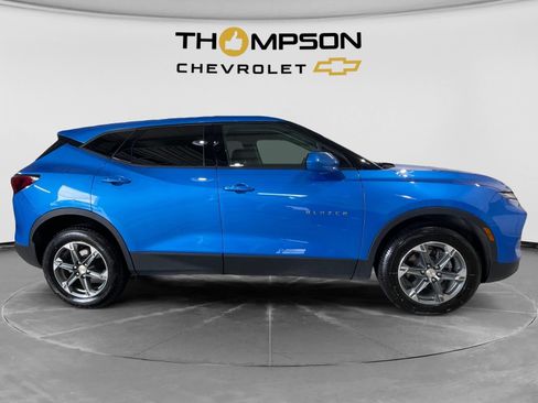 Used 2025 Chevrolet Blazer LT AWD/4WD image 6