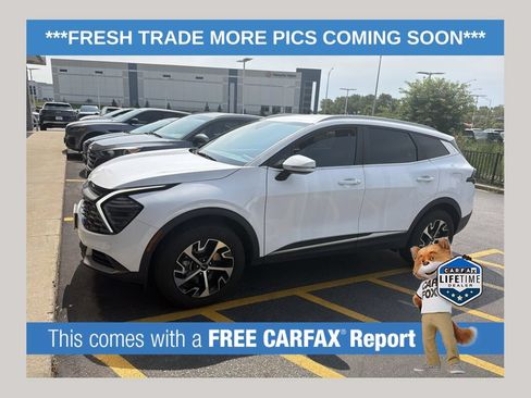 Used 2024 Kia Sportage EX AWD/4WD image 1