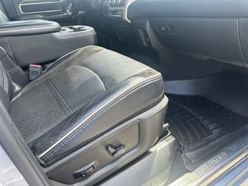 Used 2022 RAM 2500 Laramie image 30