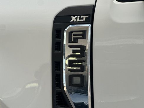 Used 2024 Ford F350 XLT w/ XLT Value Package AWD/4WD image 22