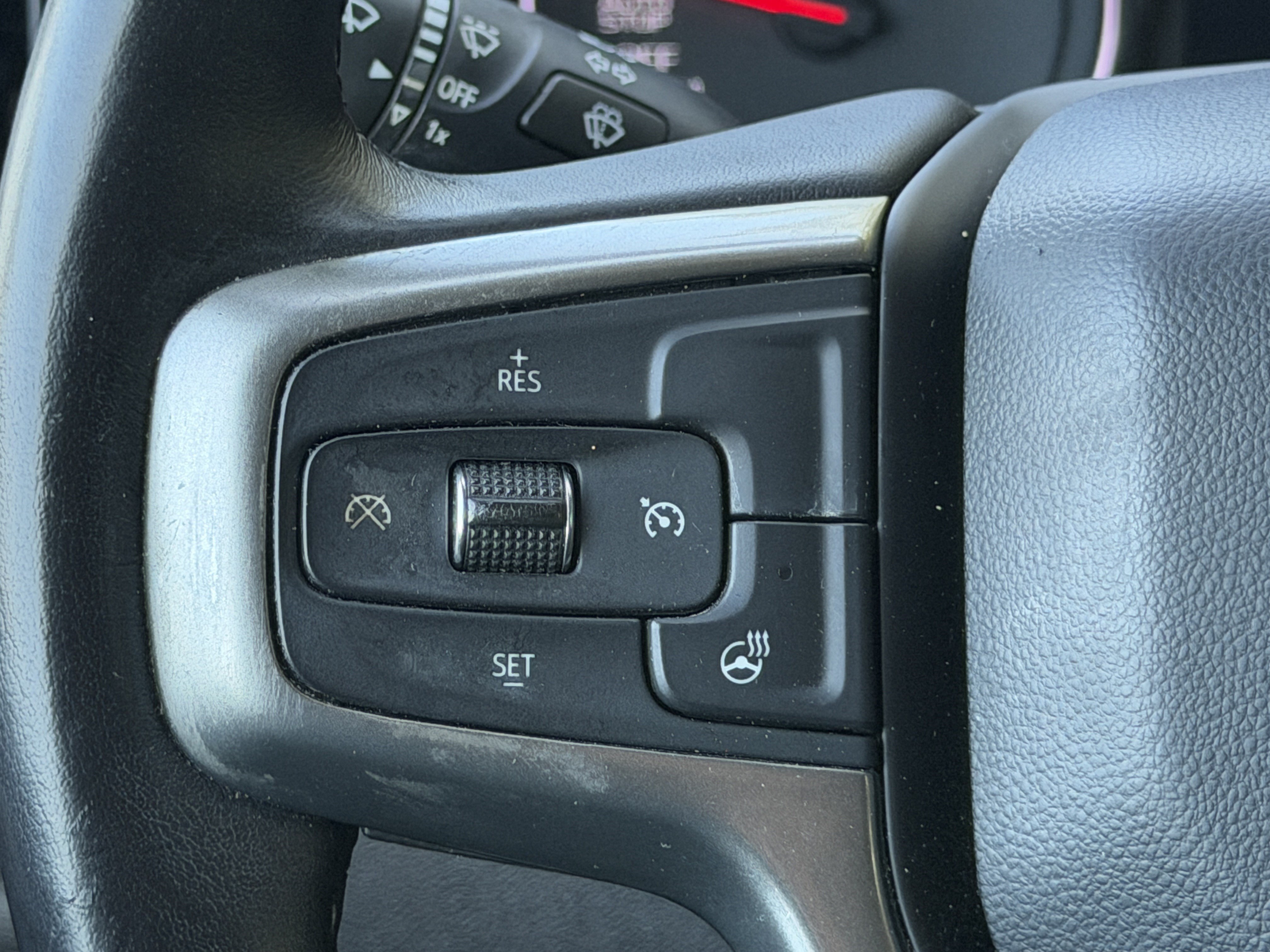 Used 2021 Chevrolet Silverado 1500 RST AWD/4WD image 32