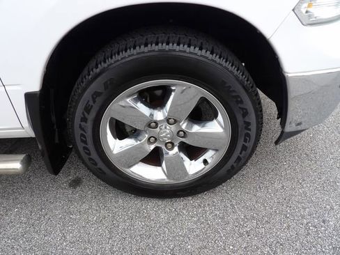 Used 2014 RAM 1500 Big Horn image 12