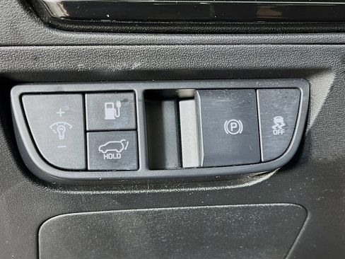 Used 2023 Kia EV6 Wind w/ Wind Technology Package AWD/4WD image 13