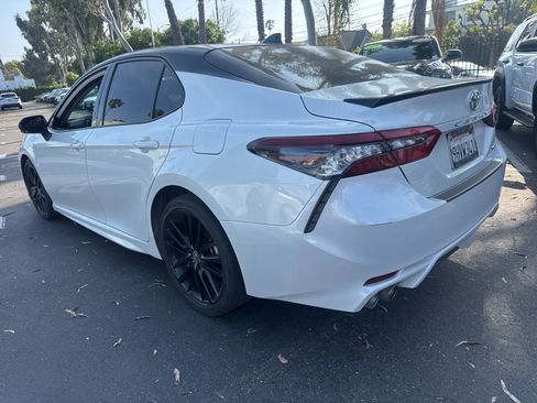 Used 2023 Toyota Camry XSE image 17