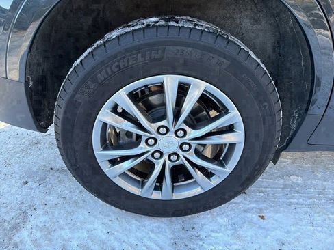 Used 2023 Cadillac XT5 Premium Luxury w/ LPO, Floor Liner Package image 7