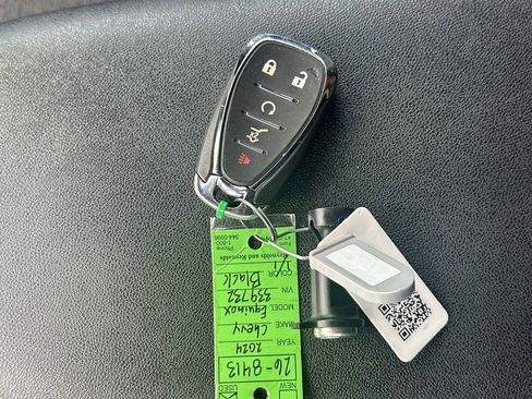 Used 2024 Chevrolet Equinox LT AWD/4WD image 31