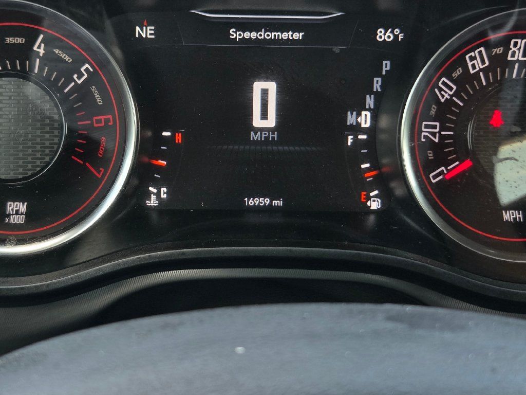 Used 2023 Dodge Challenger R/T RWD image 25