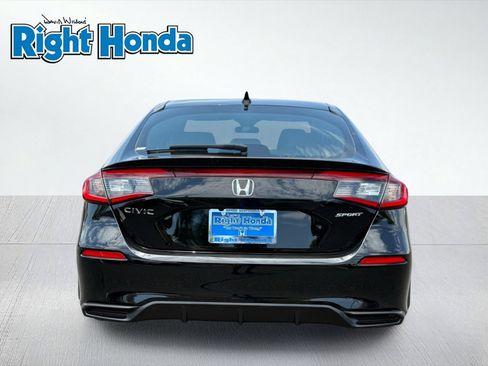 Certified 2025 Honda Civic Sport image 8