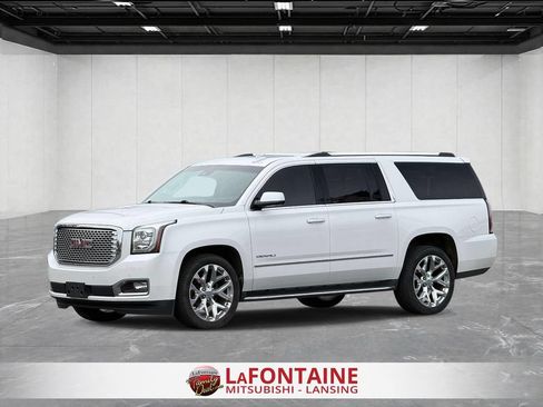 Used 2017 GMC Yukon XL Denali w/ Open Road Package AWD/4WD image 1