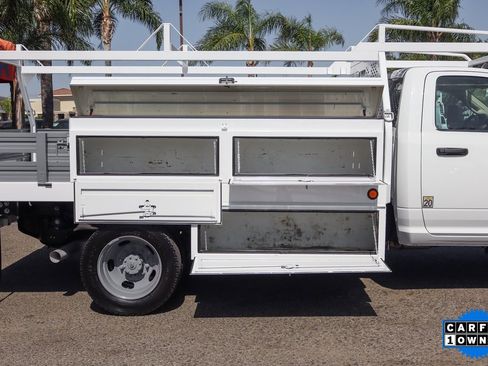 Used 2019 RAM 5500 Tradesman image 11