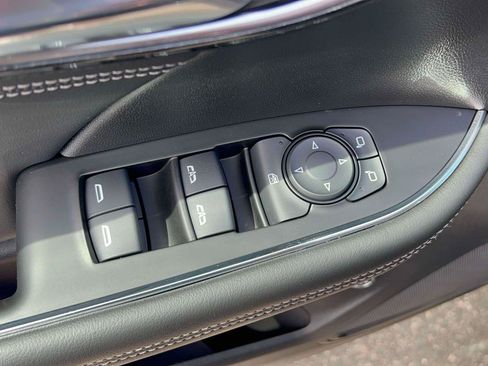 Used 2023 Buick Envision Preferred AWD/4WD image 20