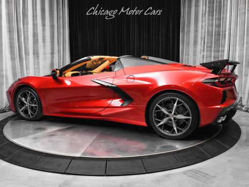 Used 2022 Chevrolet Corvette Stingray Premium Conv w/ Z51 Performance Package image 3