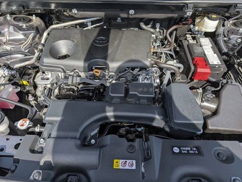 Used 2023 Toyota RAV4 LE FWD image 32
