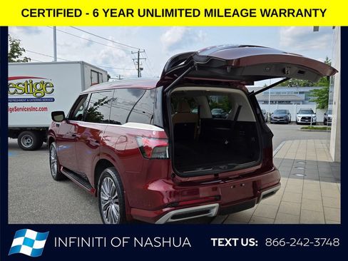 Certified 2025 INFINITI QX80 Luxe w/ Cargo Package AWD/4WD image 19