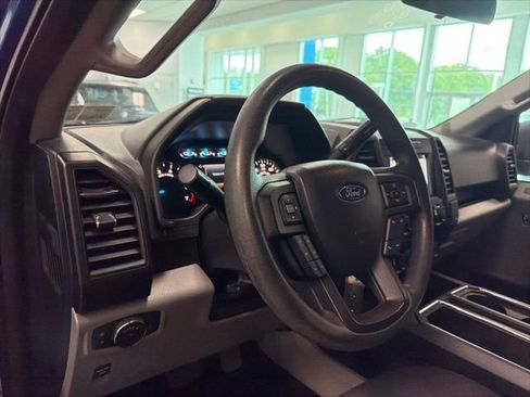 Used 2017 Ford F150 XL w/ Equipment Group 101A Mid AWD/4WD image 17