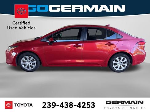 Used 2020 Toyota Corolla LE image 3