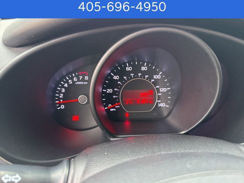 Used 2016 Kia Soul Base image 24