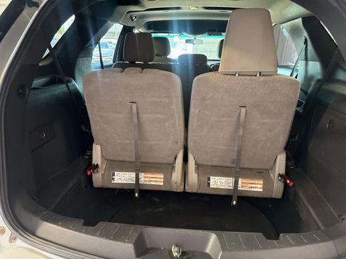Used 2012 Ford Explorer FWD image 12