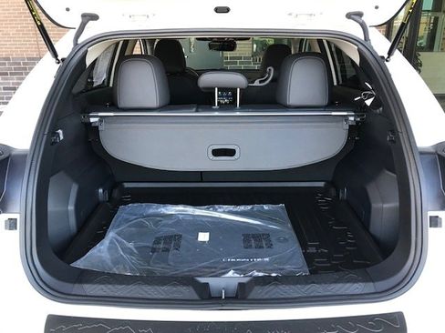 Certified 2025 Subaru Crosstrek 2.5i Limited w/ Popular Package #4A image 10