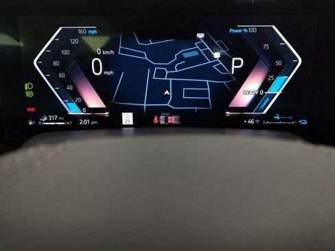 Used 2025 BMW X5 xDrive50e w/ Parking Assistance Package image 18