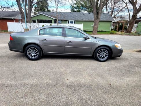 Used 2007 Buick Lucerne CXL image 2