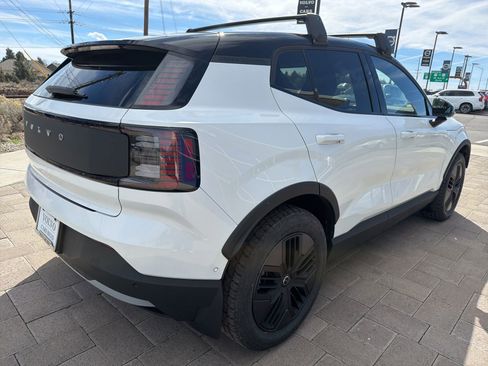 New 2026 Volvo EX30 Cross Country Ultra w/ Protection Package Premier image 7