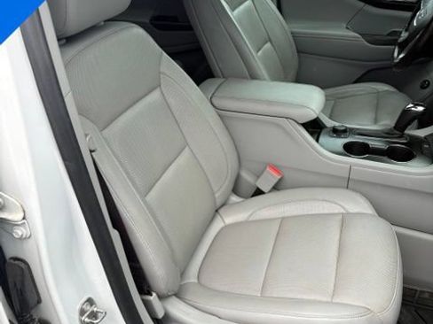 Used 2018 GMC Acadia SLT w/ LPO, Floor Liner Package FWD image 30