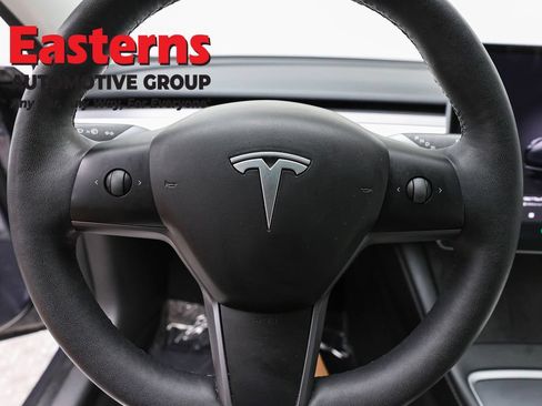 Used 2023 Tesla Model 3 Standard Range RWD image 10