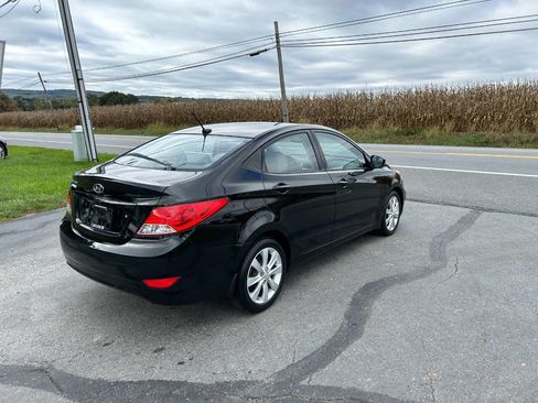 Used 2012 Hyundai Accent GLS w/ Premium Pkg 3 image 11