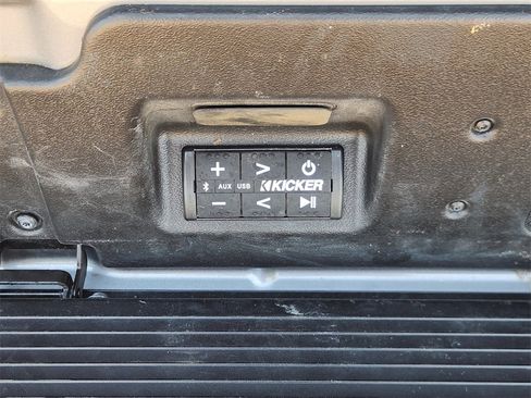 Used 2023 GMC Sierra 1500 AT4 w/ AT4 Premium Package image 29