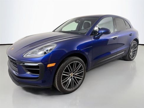 Certified 2026 Porsche Macan S AWD/4WD image 1