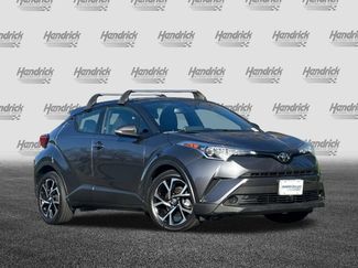 Used 2019 Toyota C-HR XLE video 2