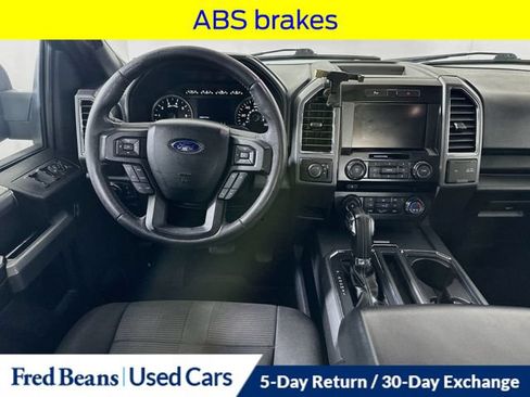 Used 2015 Ford F150 XLT w/ Equipment Group 302A Luxury AWD/4WD image 28