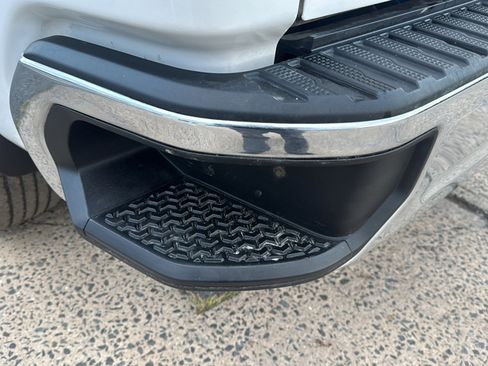 Used 2025 Chevrolet Silverado 2500 LT w/ Convenience Package image 27