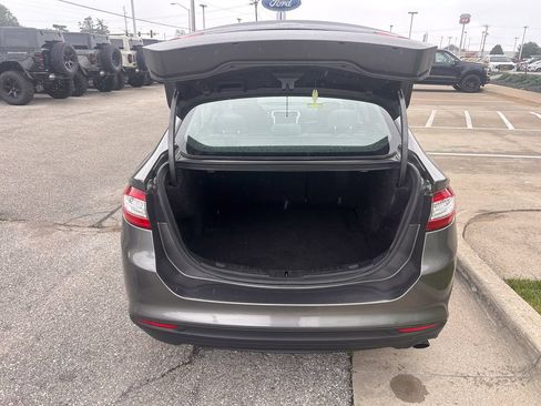 Used 2014 Ford Fusion S FWD image 16