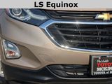 Used 2019 Chevrolet Equinox LS w/ LS Convenience Package image 3