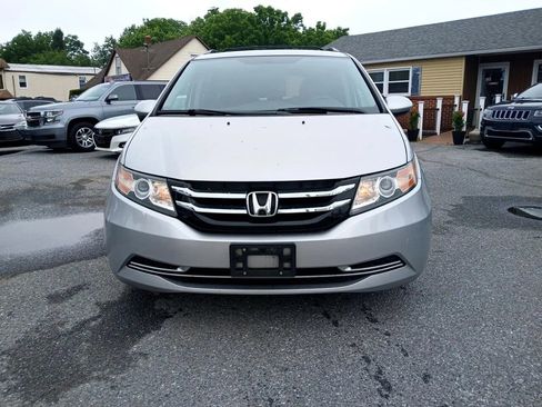 Used 2015 Honda Odyssey EX image 2