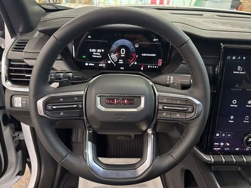 New 2026 GMC Acadia Elevation w/ LPO, Floor Liner Package AWD/4WD image 12